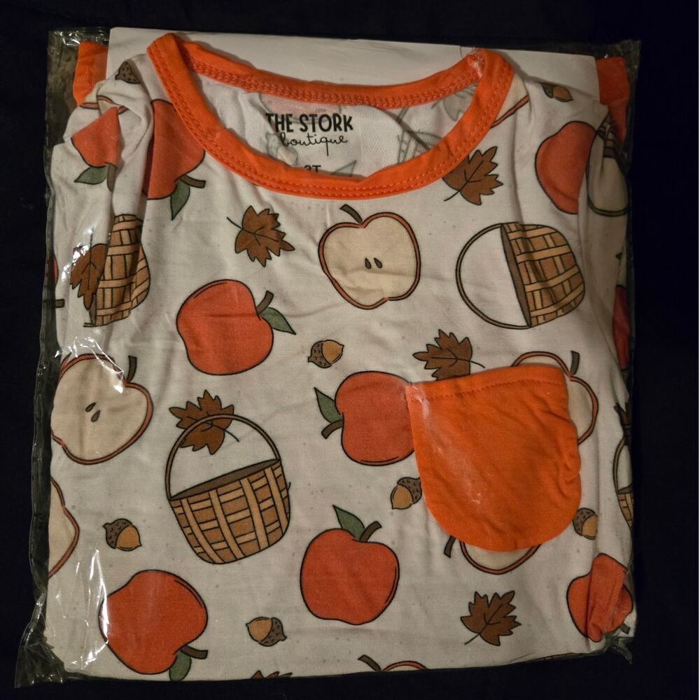 Boutique Bobbing for Apples Bamboo 2-Piece Outfit Set Size 3T